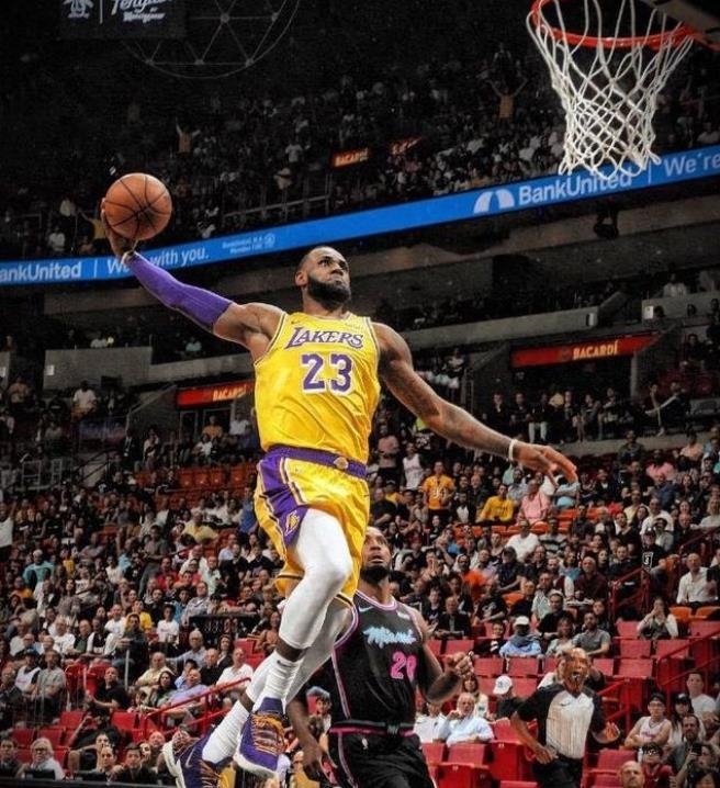 CBA俱乐部杯赛：山东高速胜天津先行者（CBA俱乐部杯：山东高速击败天津先行者）