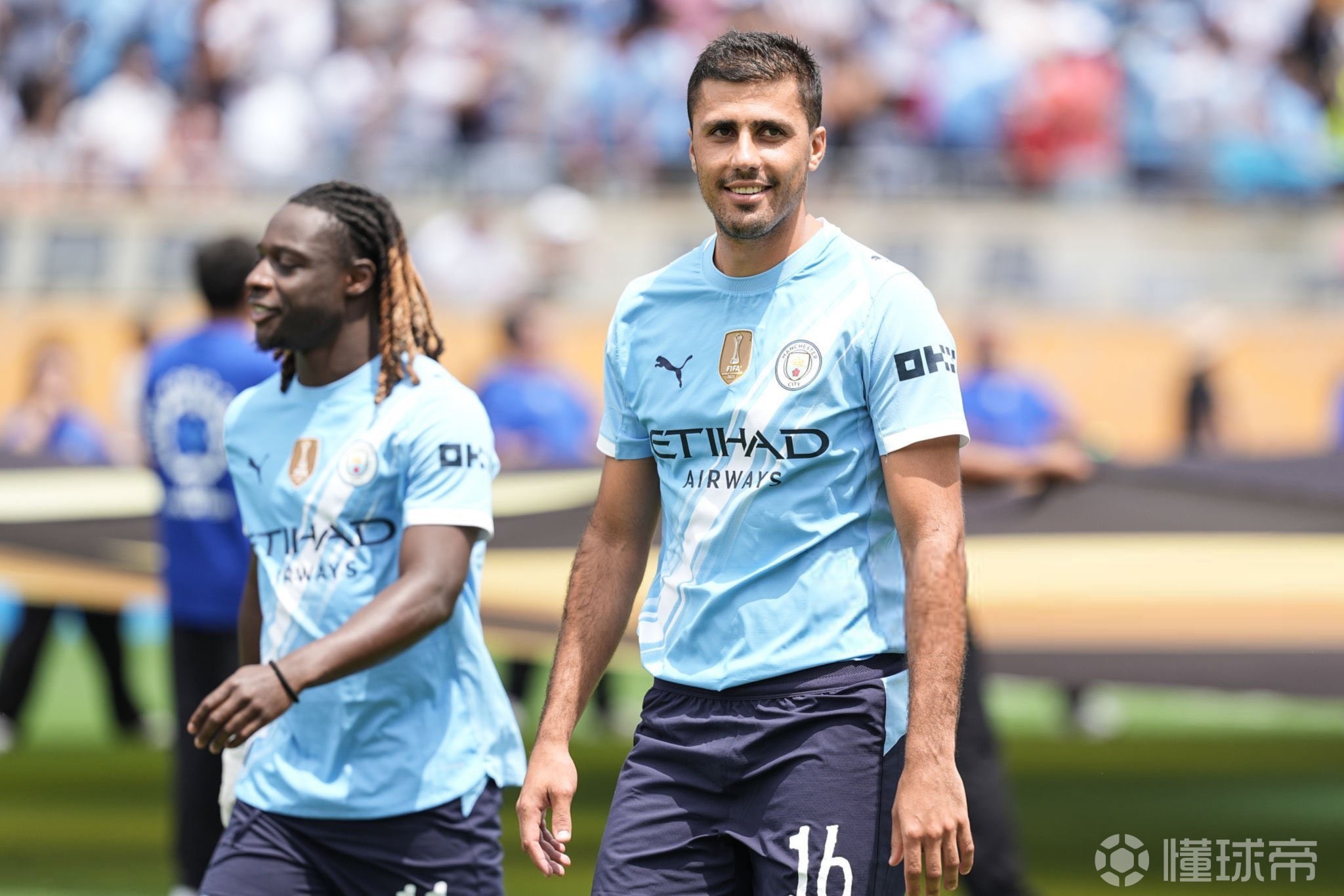 中新网：2025“喀什杯”16队参与角逐，赛事总奖金226万元（中新网：2025年“喀什杯”16支球队参赛，总奖金达226万元）