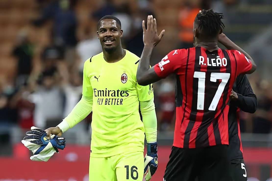 官方：曼联19岁前锋伊森-惠特利租借加盟英甲俱乐部北安普顿（官宣：曼联19岁前锋伊森-惠特利以租借身份加盟英甲北安普顿）