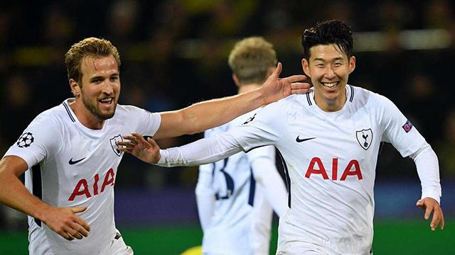 西甲16队结束15轮，姆巴佩16球领跑射手榜，巴萨、皇马多点开花，明日西甲开战。（16队战罢西甲15轮，姆巴佩16球居首；巴萨皇马多点开花，新一轮明日开战）