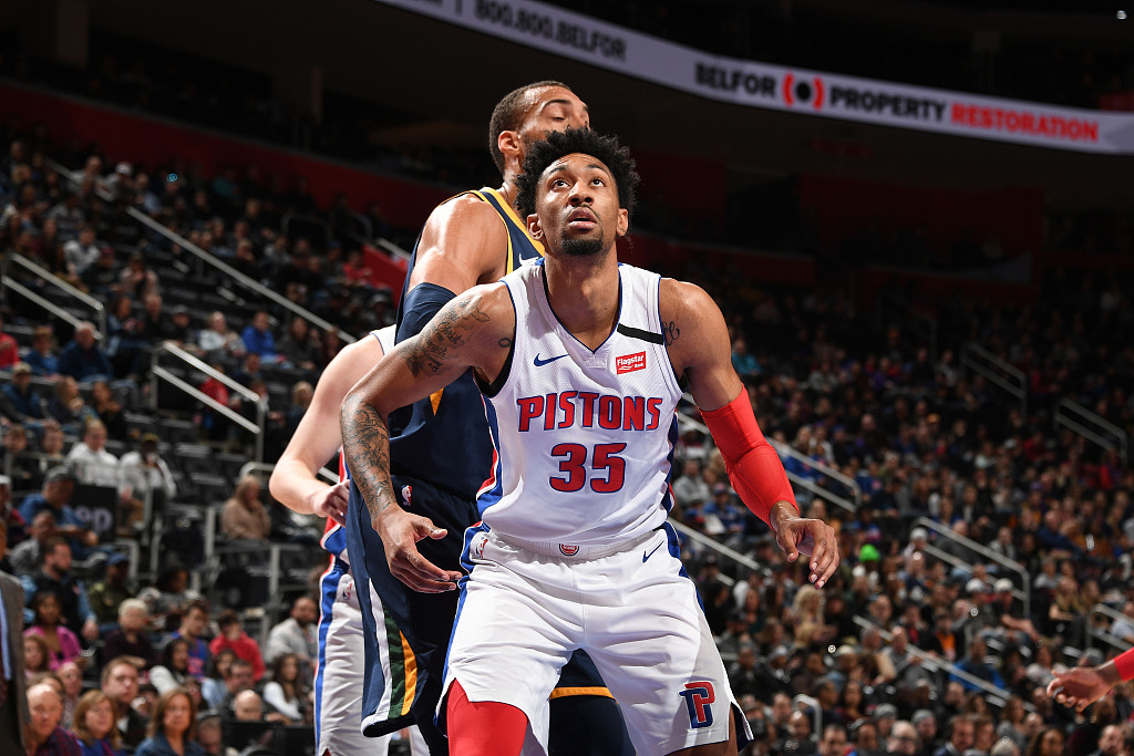 奥萨尔被驱&多人吃T！活塞罚球20-36独行侠（奥萨尔被罚出场多人领技犯，活塞罚球20比36不及独行侠）