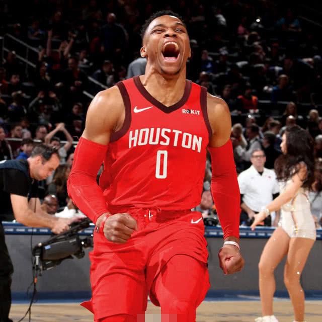 安切洛蒂：皇马的比赛我都看了；C罗肯定会达成千球成就（安切洛蒂：我已看完皇马所有比赛，坚信C罗必达千球里程碑）