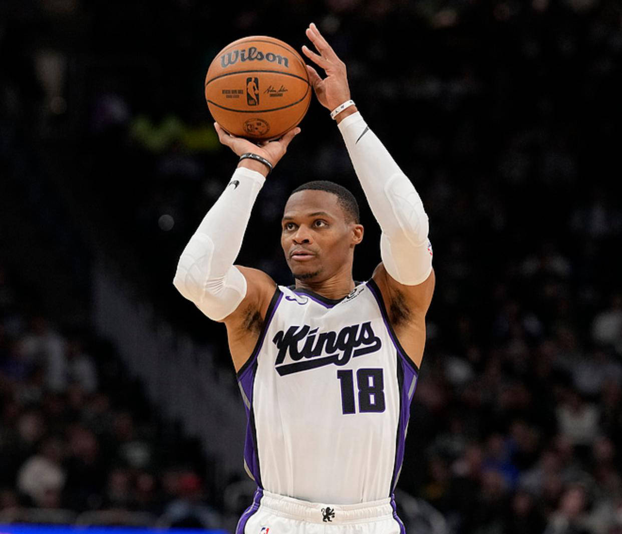 尽力了，库尔图瓦对阵利物浦全场8次扑救仍未挽回败局（库尔图瓦苦撑8次扑救仍难扭转败局，对阵利物浦无力回天）